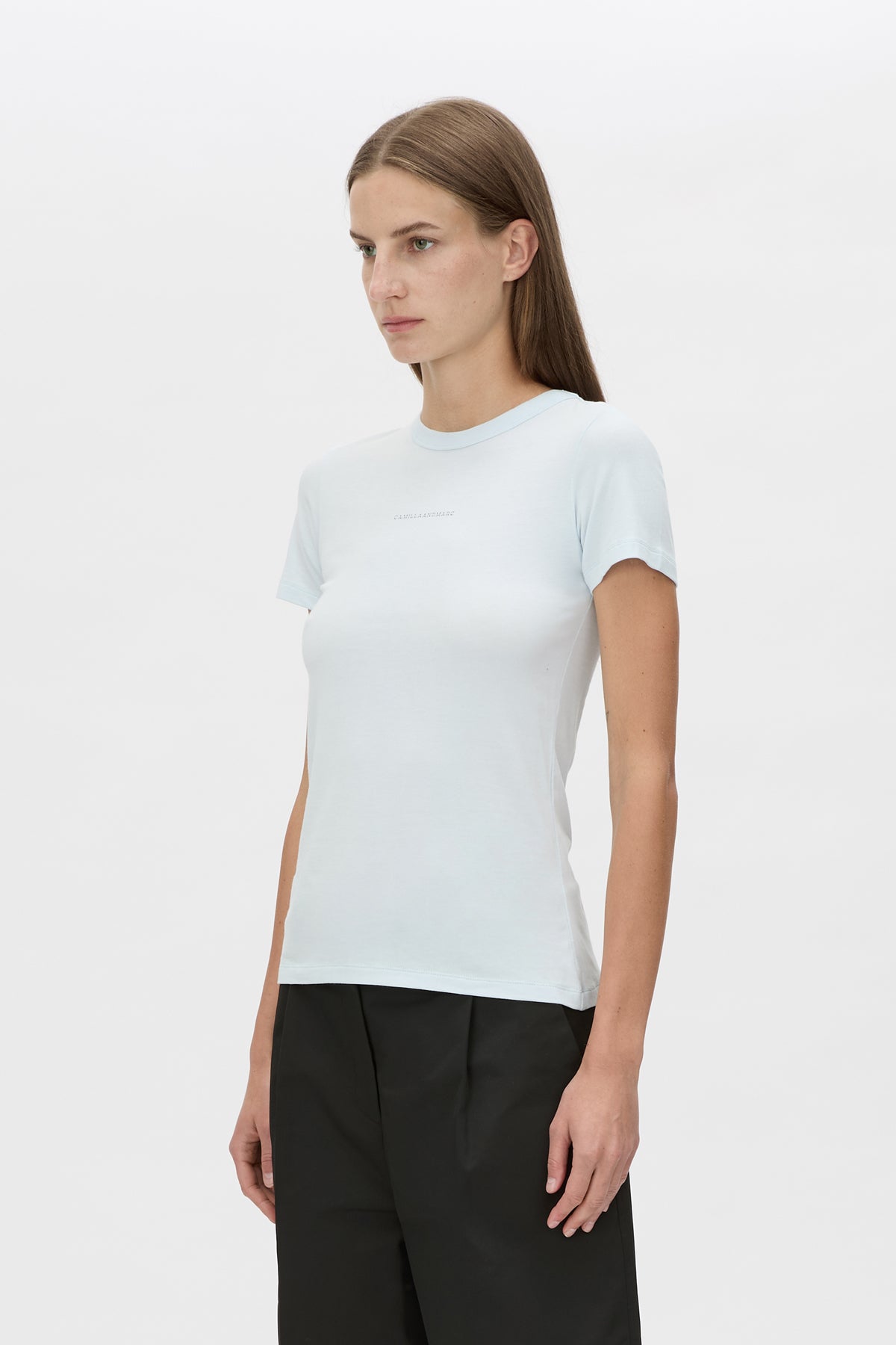 Suvero Slim Fit Logo Tee