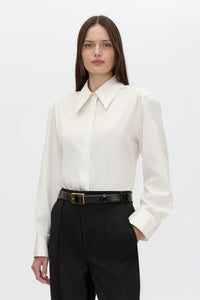 Cropped view CAMILLA AND MARC adjustable Tarn Fitted Long Sleeve Shirt in cream with removable shoulder pads.