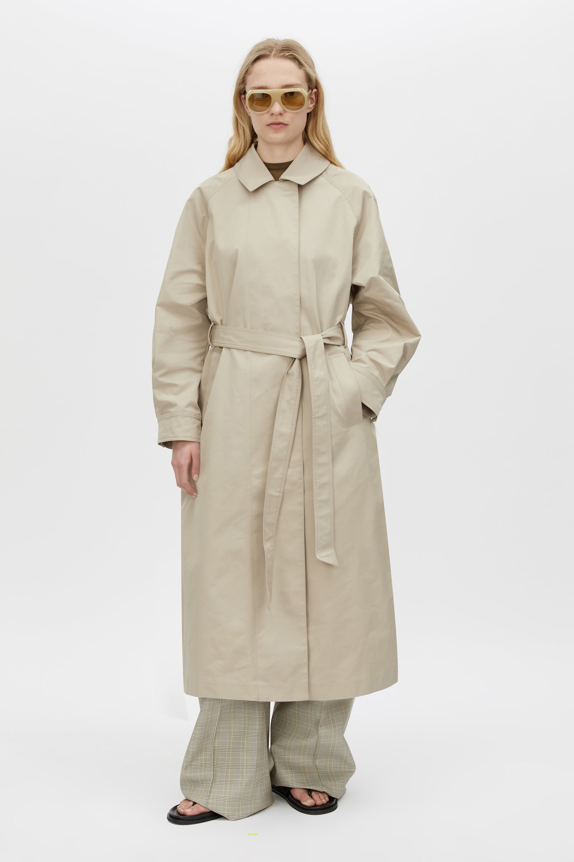 Mahdavi Trench
