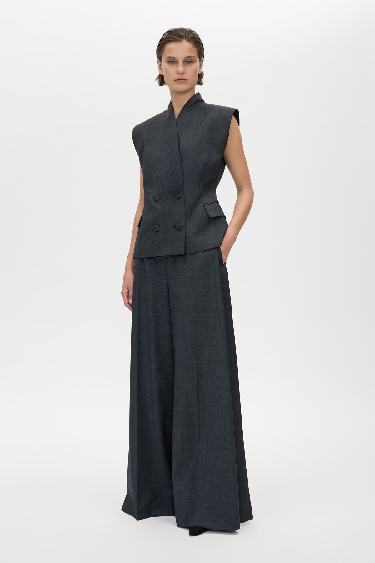 Ascent Wide Leg Side Pleat Pant