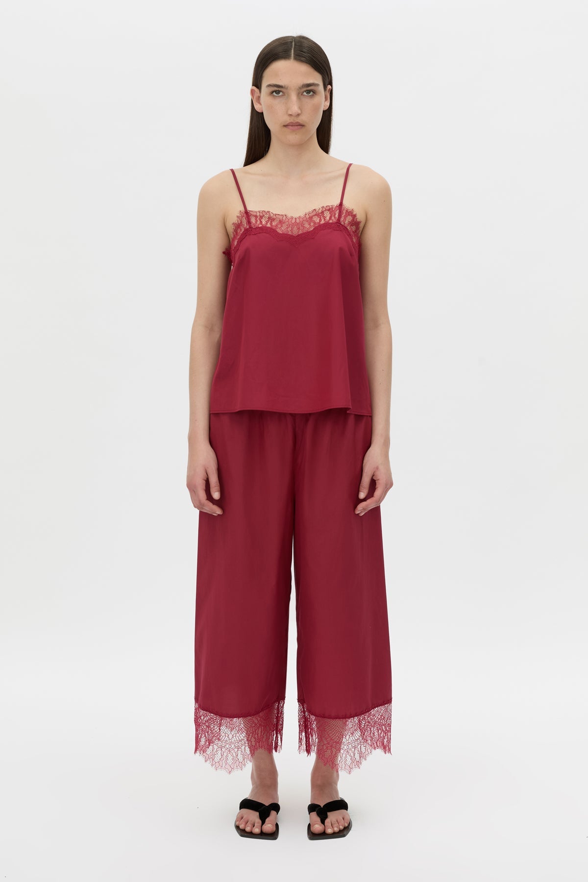 Front view CAMILLA AND MARC Lira cropped pant in raspberry pink.