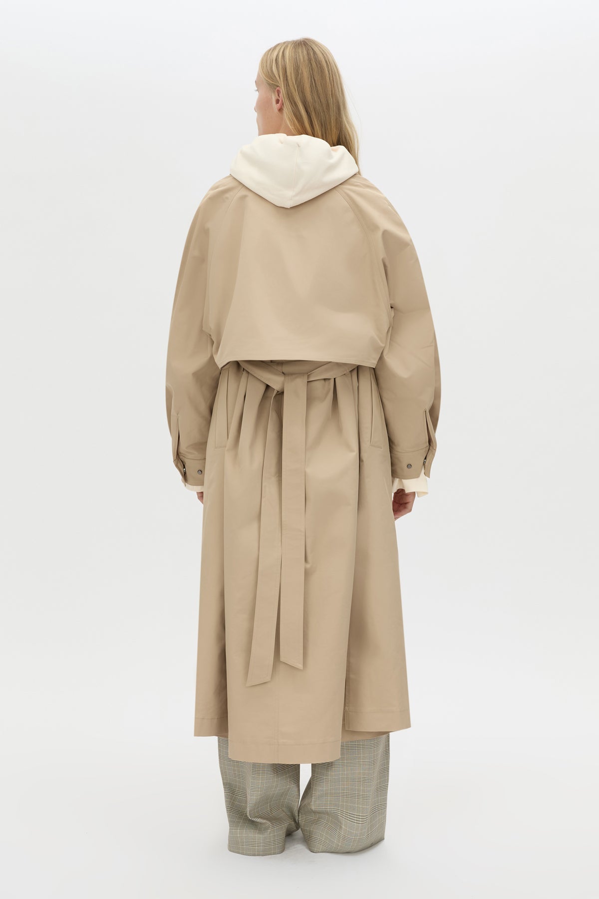 Mahdavi Trench