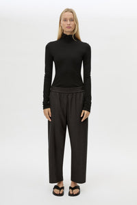 Front view CAMILLA AND MARC Sander Pant in Black with a relaxed, mid‑rise fit.