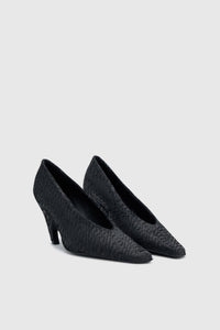 Wave Textured Pump