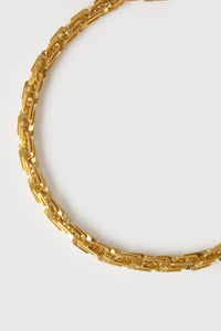 Cropped view CAMILLA AND MARC Wrenley Chain Necklace finished with worn‑look 18k gold plating.