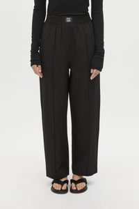 Sylvia Soft Suiting Pant